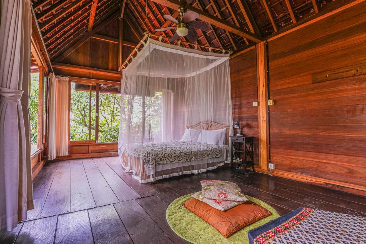 Sari Bamboo Bungalows Убуд Экстерьер фото